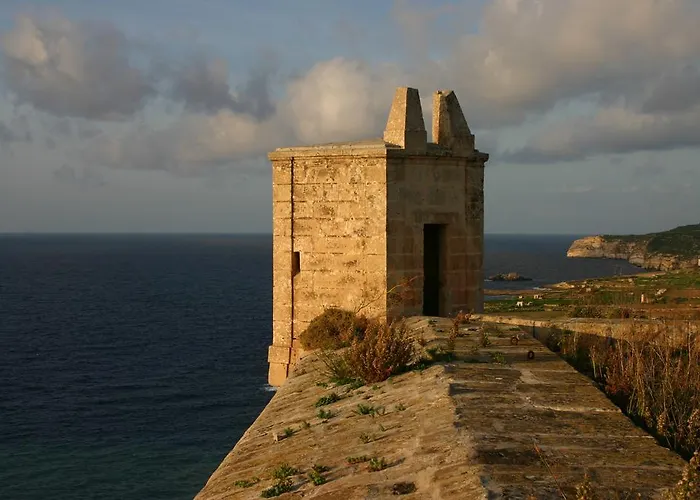 Fort Chambray Apartment