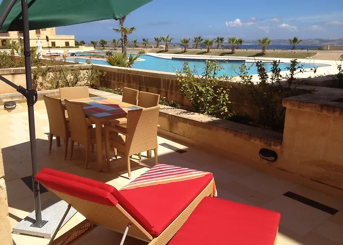 Fort Chambray Apartment
